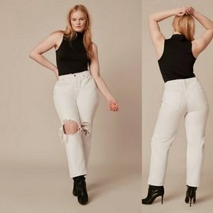 NWT Good American White Distressed High Wasted 90s Jeans Size 14